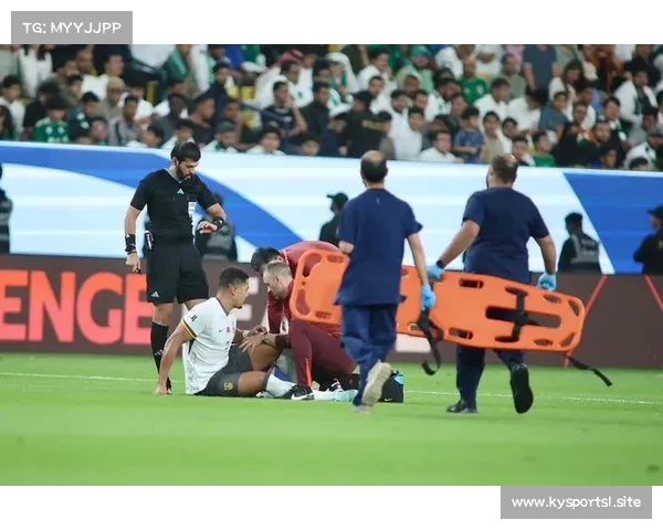 蒋圣龙表现亮眼荣膺全场最佳贡献精彩表现助力球队获胜 蒋圣龙表现亮眼荣膺全场最佳贡献精彩表现助力球队获胜