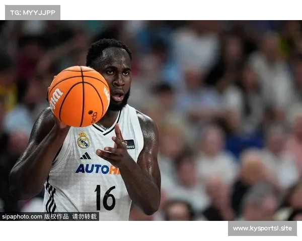 马刺球员文班亚马赴少林寺闭关修行 计划持续十天磨砺身心 马刺球员文班亚马赴少林寺闭关修行 计划持续十天磨砺身心